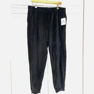Ebb & Flow XL Women’s Joggers Sweatpants Black Plush Fleece  NWT